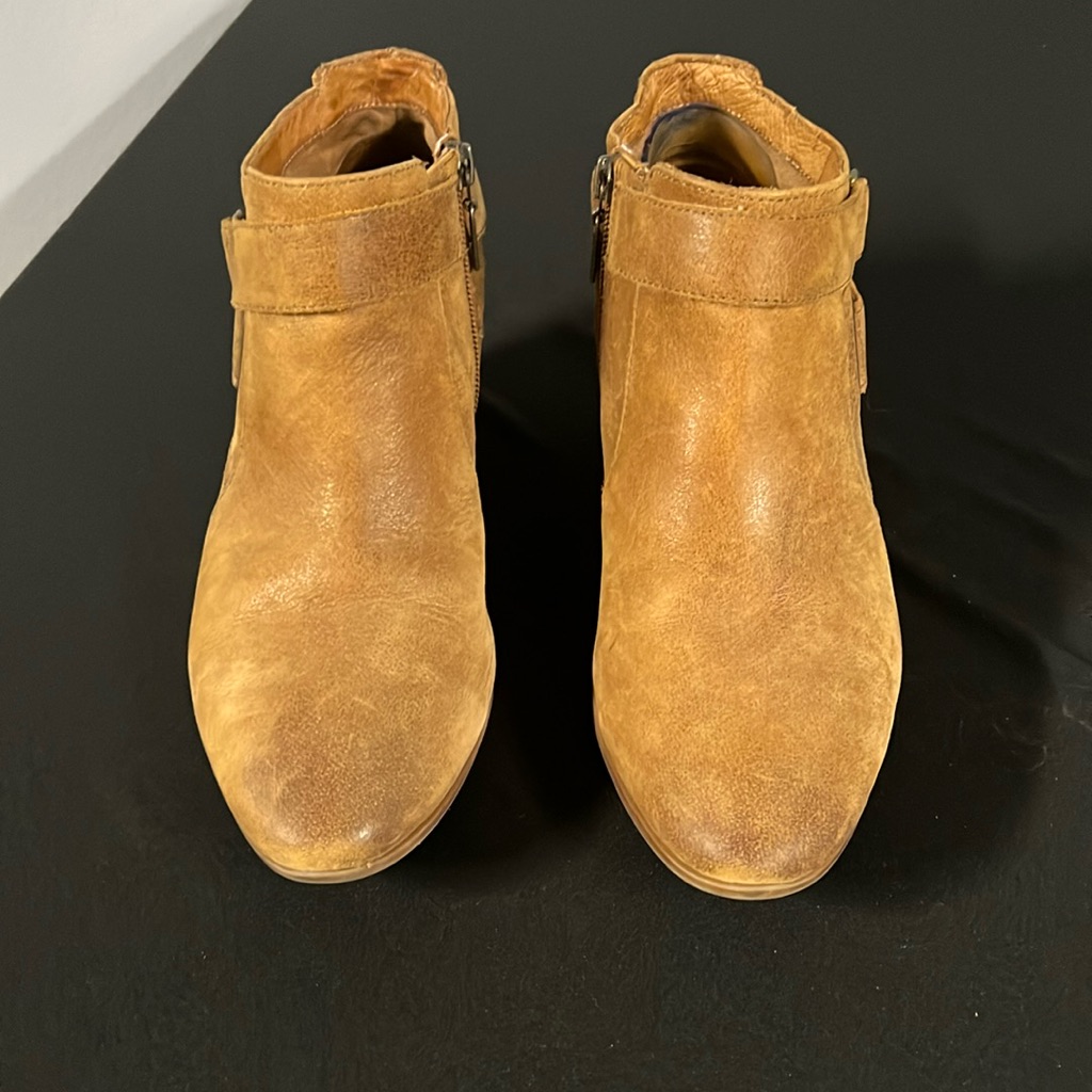 Clarks